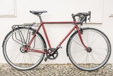 <p><span>Klassische Randonneurgeometrie mit Rohloff / Gebla - Box, 14,2 kg / reynolds 6.3.1 komplett</span><br /><span>Foto: Michael Zalewski - www.MIZAFO.DE</span></p>